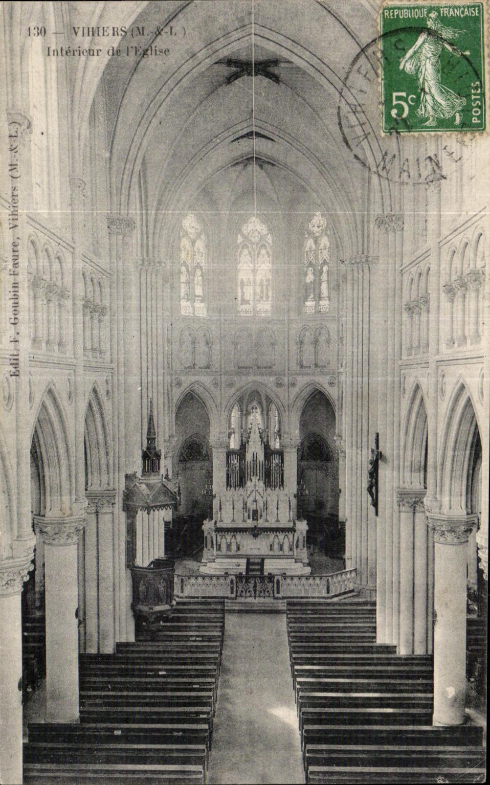 CPA Vihiers Interieur de l eglise Orgue