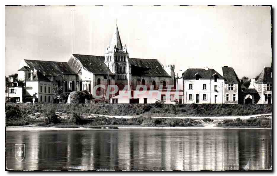 CPSM Eglise de Cunault sur les bords de la Loire