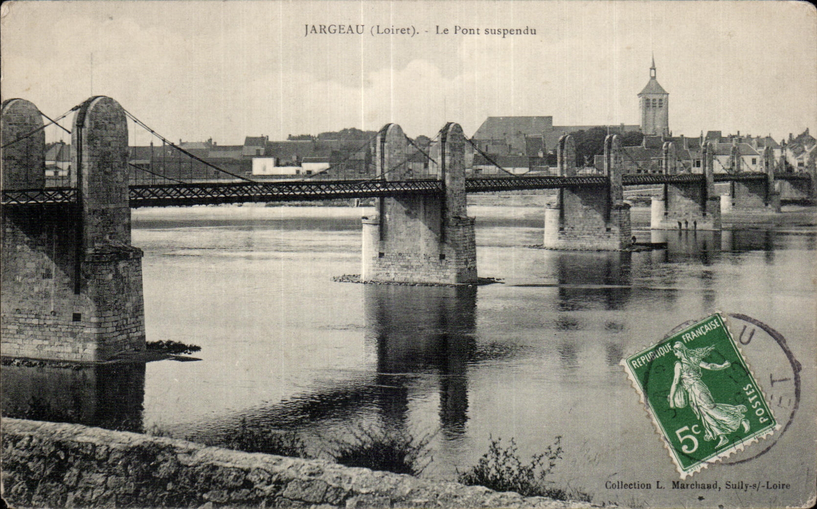 CPA Jargeau (Loiret) Le Pont suspendu