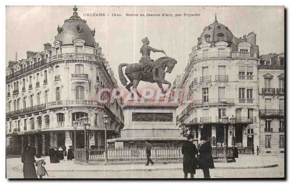 CPA Orleans statue de Jeanne a Arc par Foyatier