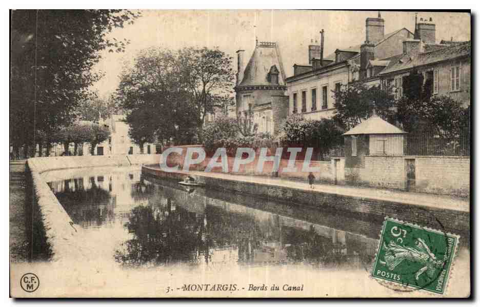 CPA Montargis Bords du Canal