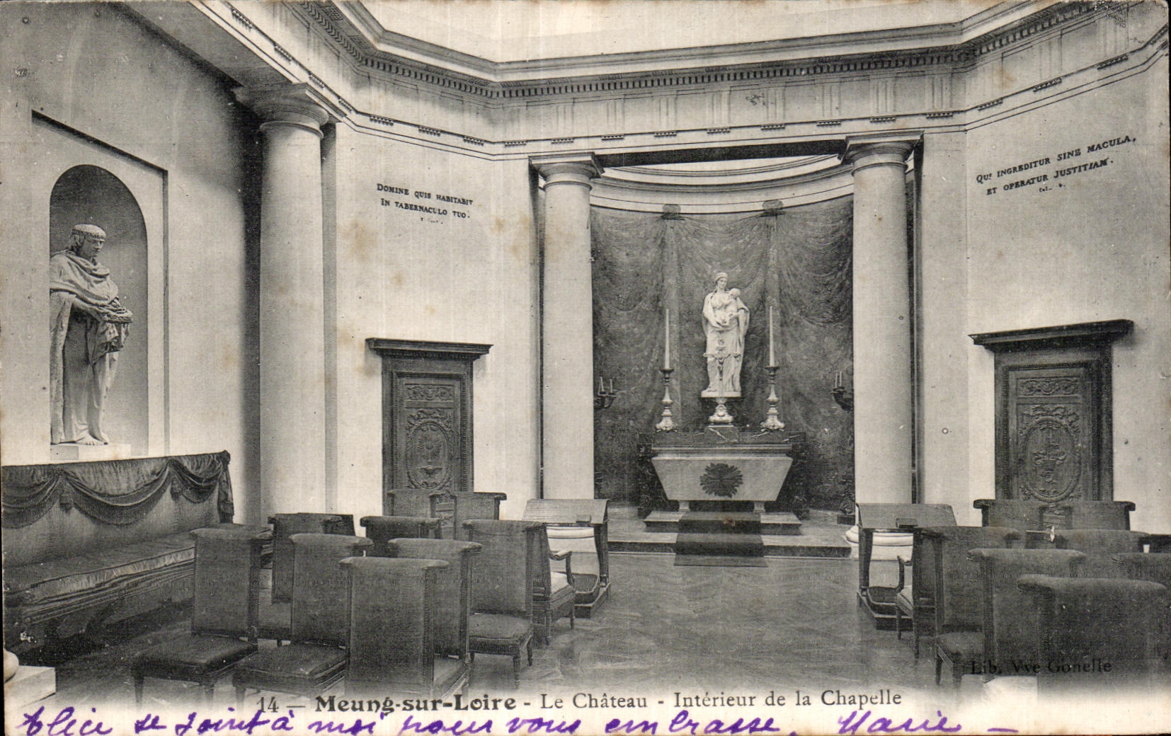 CPA Meung sur Loire Le Chateau Interieur de la Chapelle