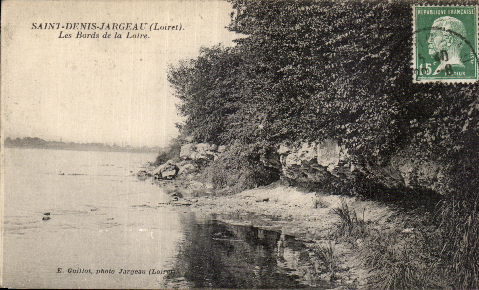 CPA Saint denis Jargeau (Loiret) Les Bords de la Loire