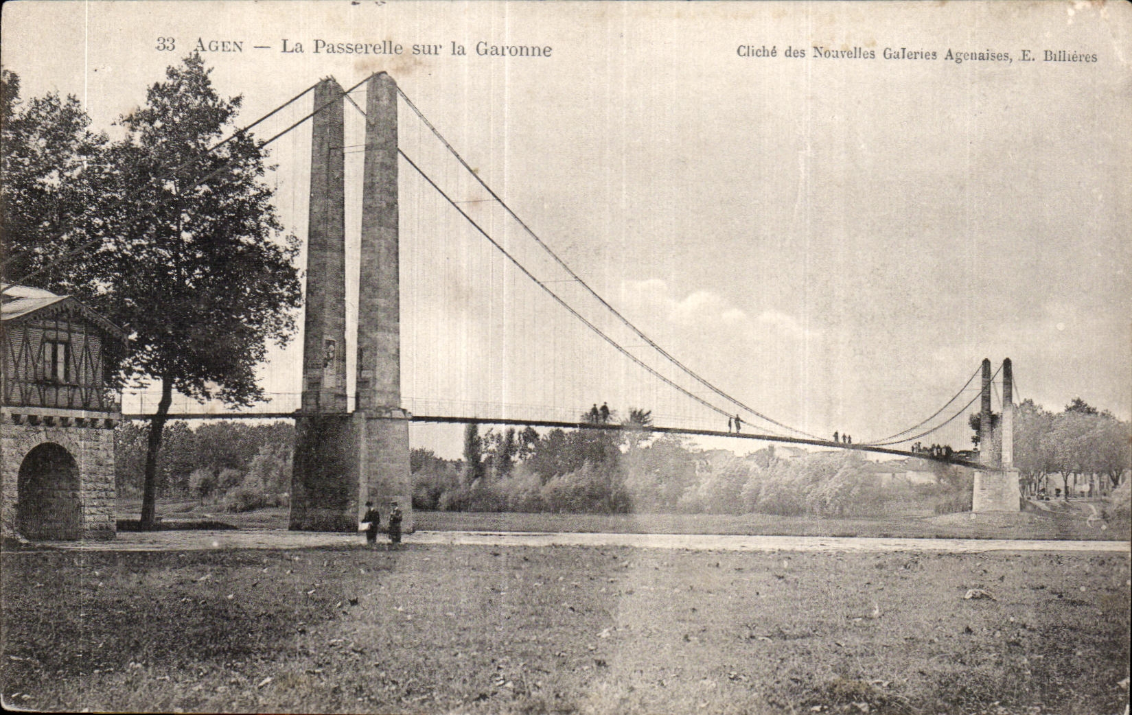 CPA Agen La Passerelle sur la Garonne