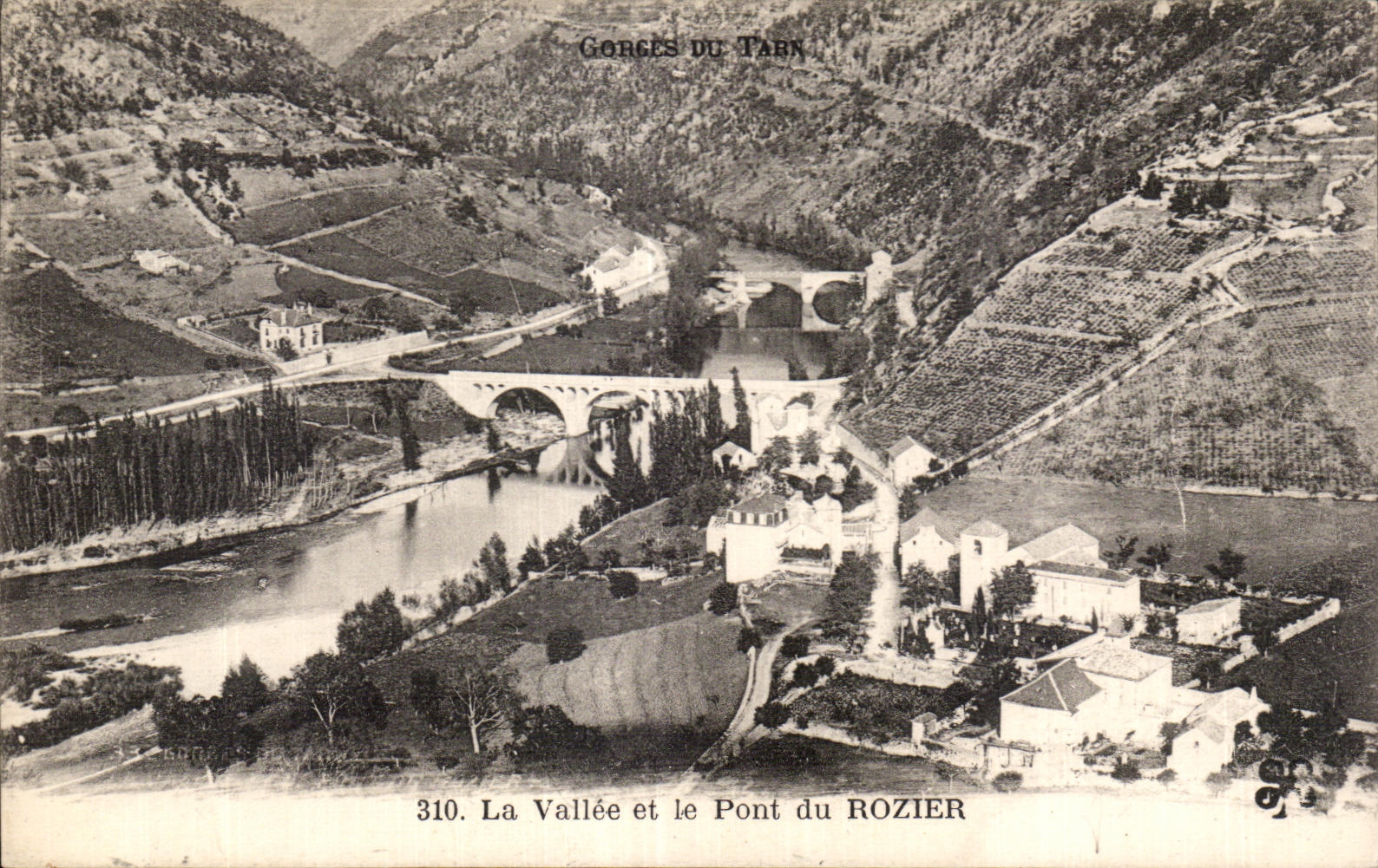 CPA La Vallee et le Pont du Rozier