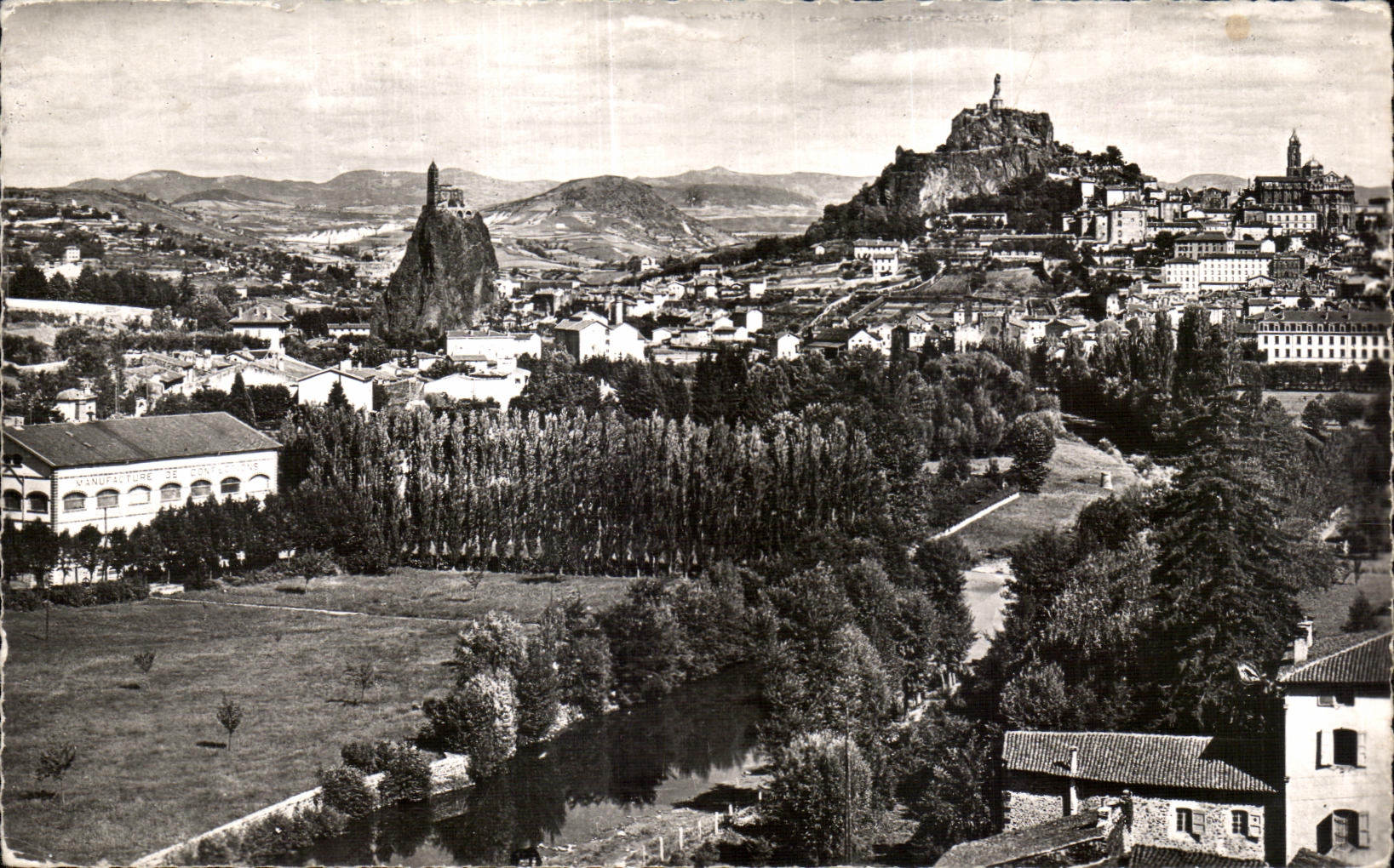 Le Puy-en-Velay — Vue générale prise du Rocher d'Espaly — Éditions Blatigny, n° 9008