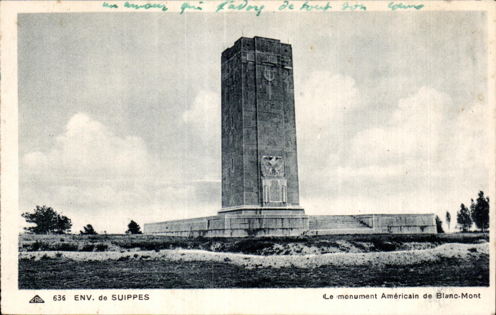 CPA Environs de Suippes Le monument americain de Blanc mont 