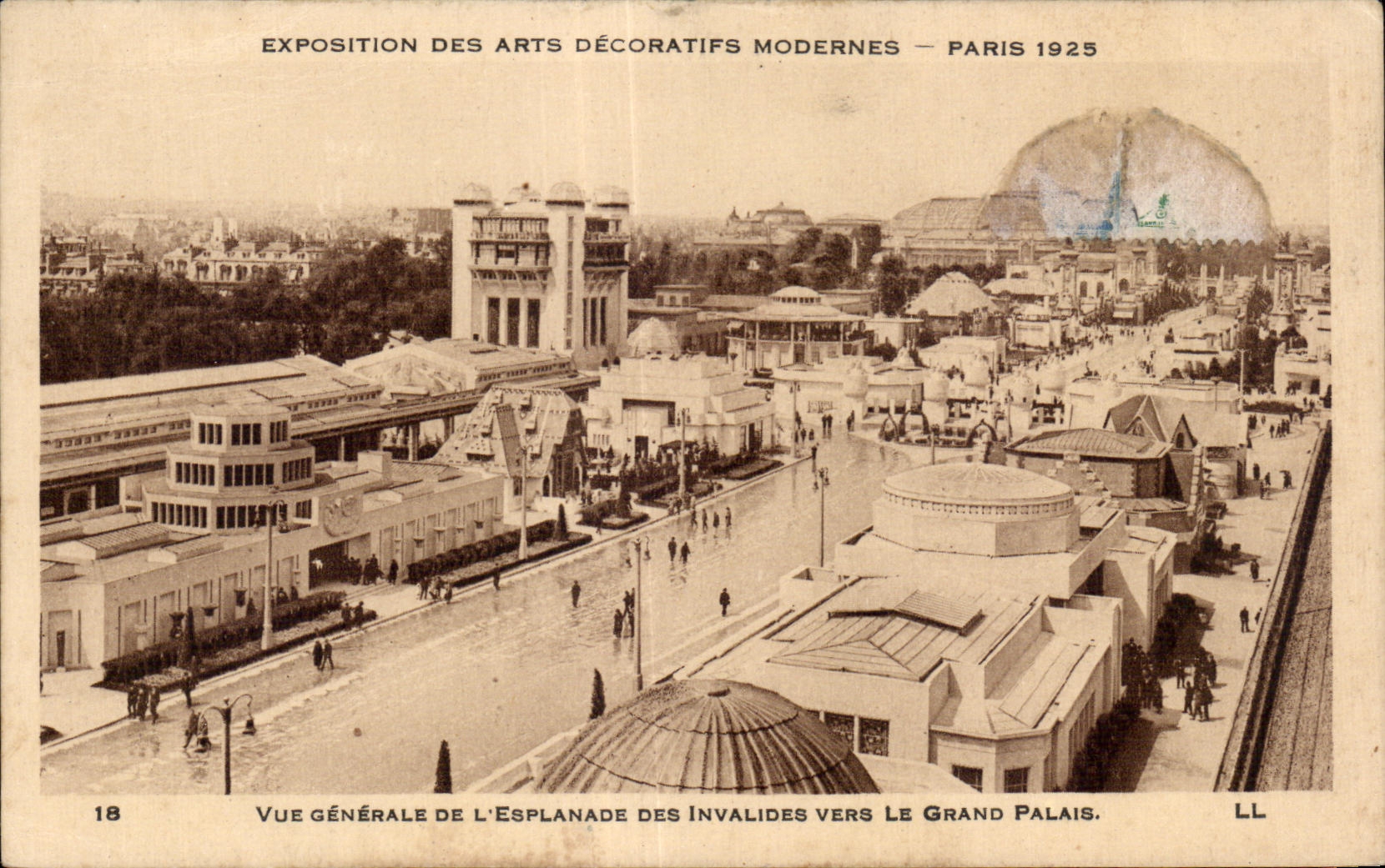 Exposición de Artes Decorativas Modernas — París 1925 — Vista general de la Esplanade des Invalides hacia el Grand Palais — LL, n°18