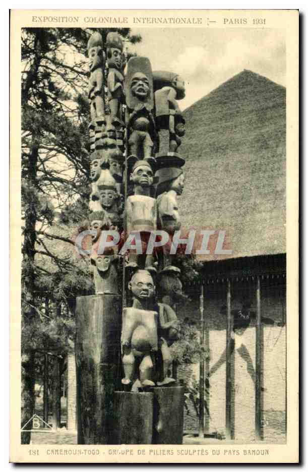 CPA Paris Exposition coloniale internationale 1931 Cameroun Togo Groupe de piliers sculptes du pays Bamoun 