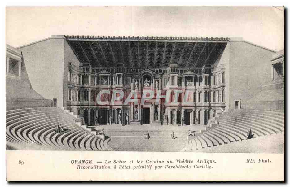 CPA Orange La scene et les gradins du Theatre antique 