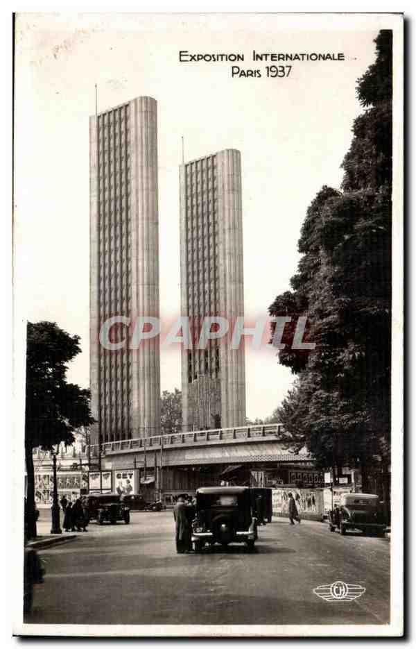 Deux tours de l'Exposition Internationale Paris 1937 — éditeur CH