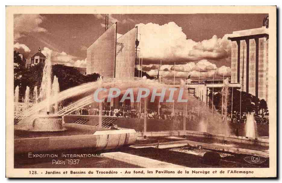 Jardines y Fuentes del Trocadéro — Exposición Internacional de París 1937 — Paviliones de Noruega y Alemania