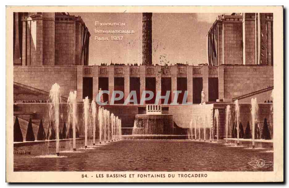 Les Bassins et Fontaines du Trocadéro — Exposition Internationale Paris 1937 — n° 84