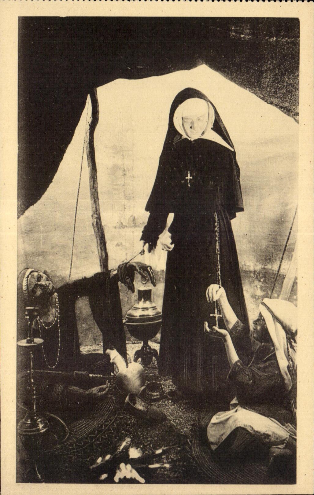 Sœur Saint Joseph — Apparition de la charité dans tous les milieux — Diorama, Exposition Coloniale Paris 1931