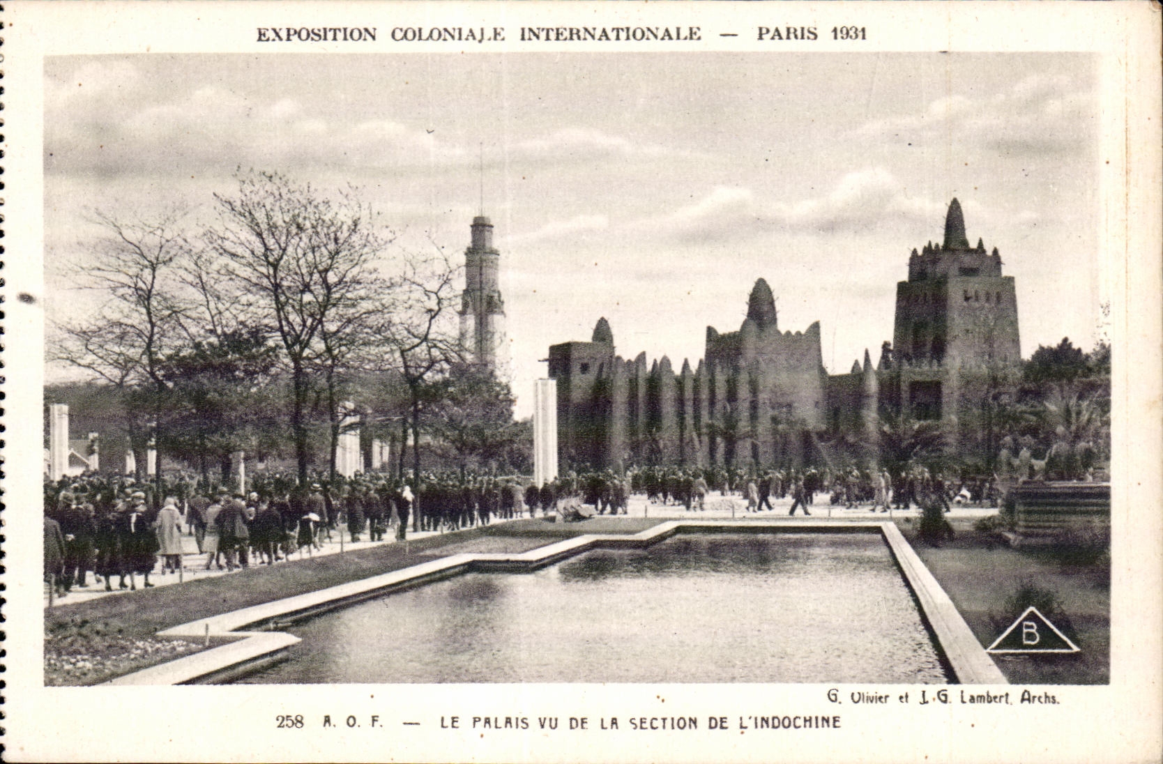 CPA Exposition coloniale internationale Paris 1931 Le Palais Vu De La Section De L Indochine