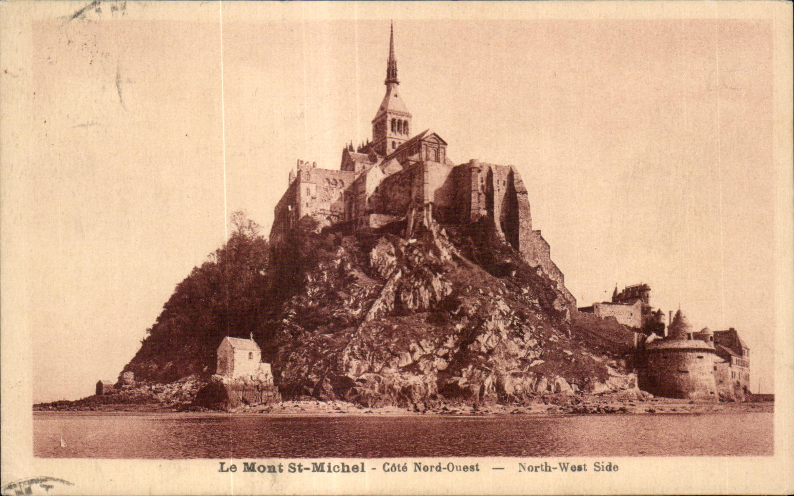 Le Mont St-Michel - Côté Nord-Ouest — North-West Side