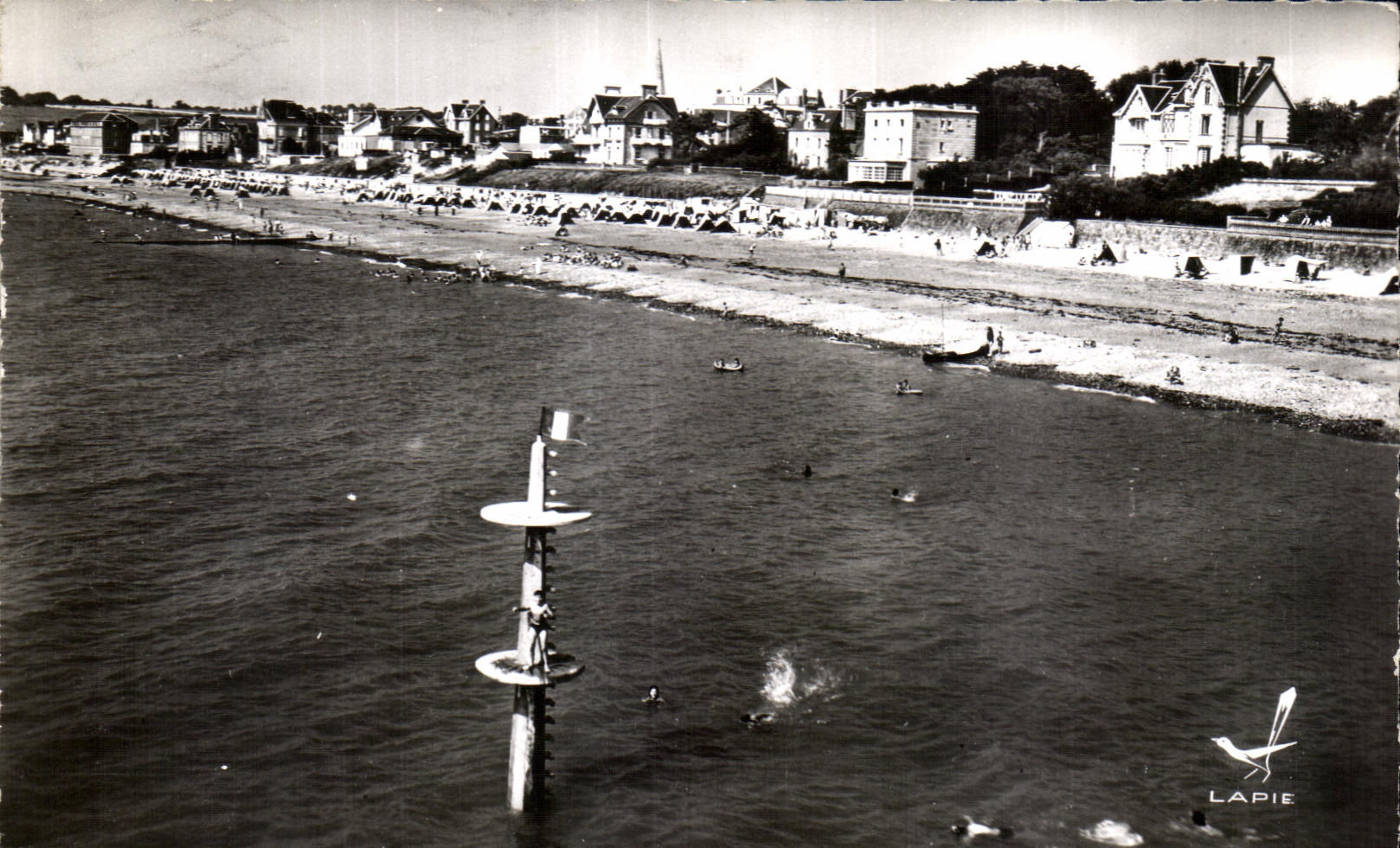Saint-Pair-sur-Mer — plage animée — Édition LAPIE, n°50