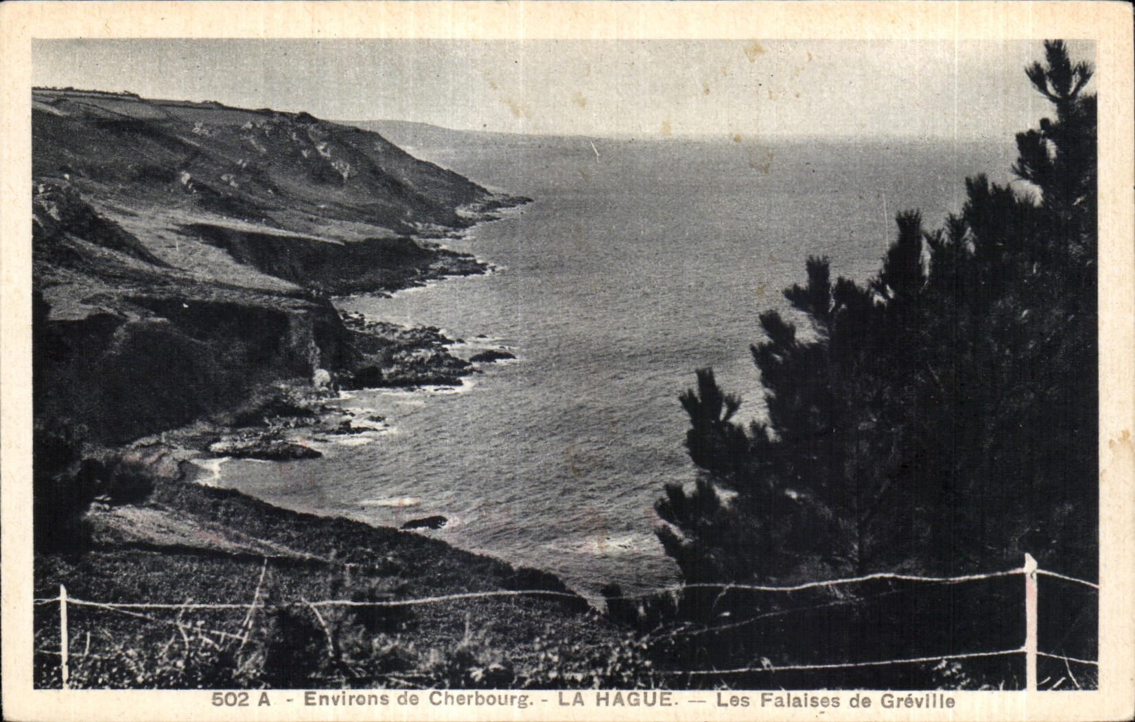 Les Falaises de Gréville — Environs de Cherbourg — LA HAGUE — n° 502 A
