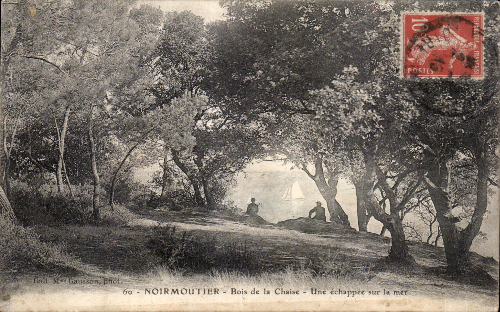 CPA Noirmoutier Bois de la Chaise Une echappee sur la mer