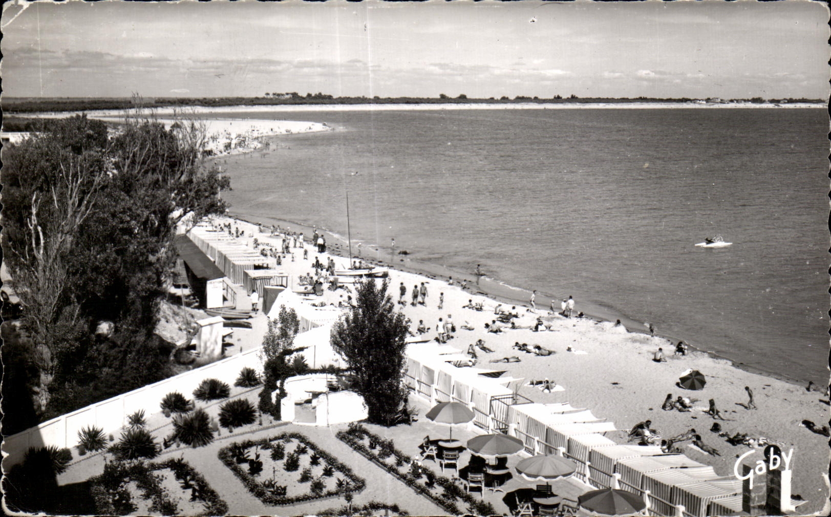 La Tranche-sur-Mer — plage animée — Éditions Gaby