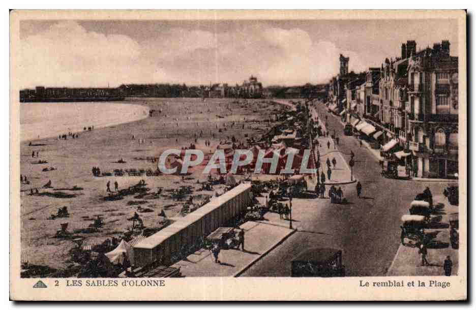 Les Sables d'Olonne — Le remblai et la Plage — Des Arts Photomédiques, Paris