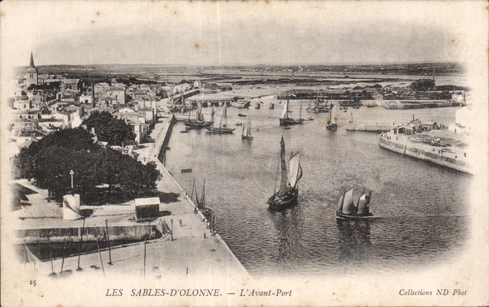 Les Sables-d'Olonne — L'Avant-Port — Collections ND Phot