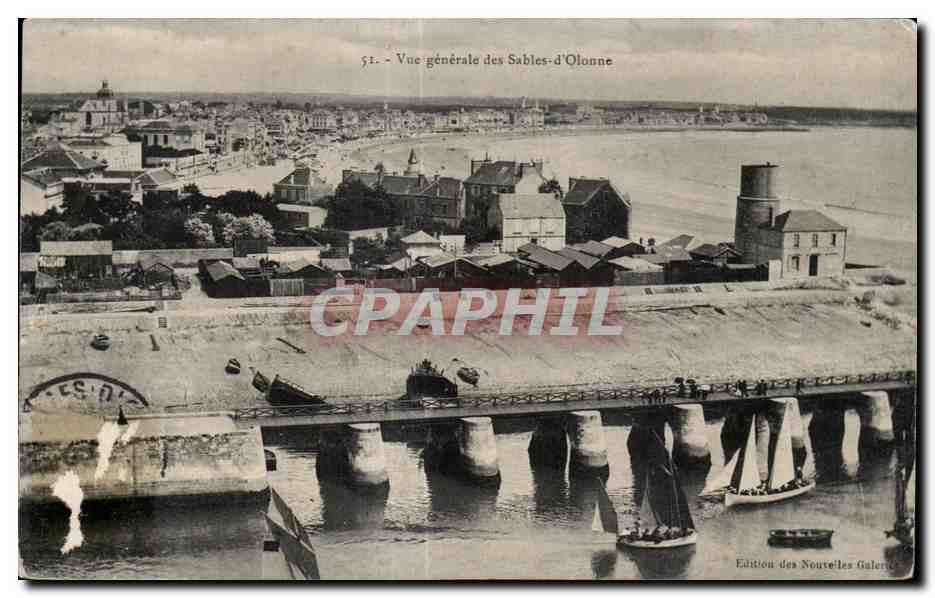 CPA vue generale sables d Olonne