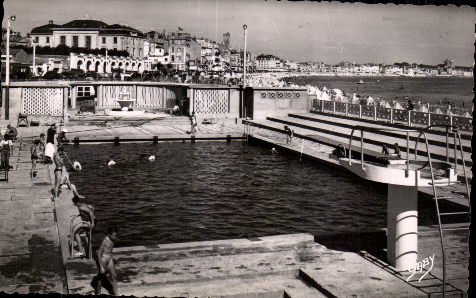 CPSM Les sables d Olonne Les sables d Olonne la piscine