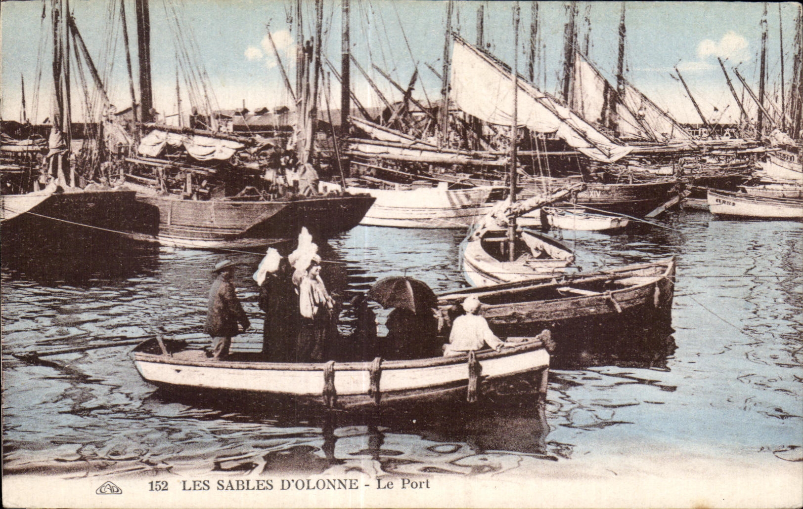 Les Sables d'Olonne - Le Port — série 152 — éditeur Cie Albinsons des Arts Photomécaniques, Strasbourg