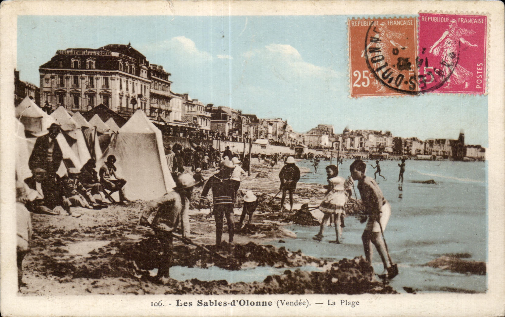 CPA Les Sables d Olonne Vendee la Plage Enfants 