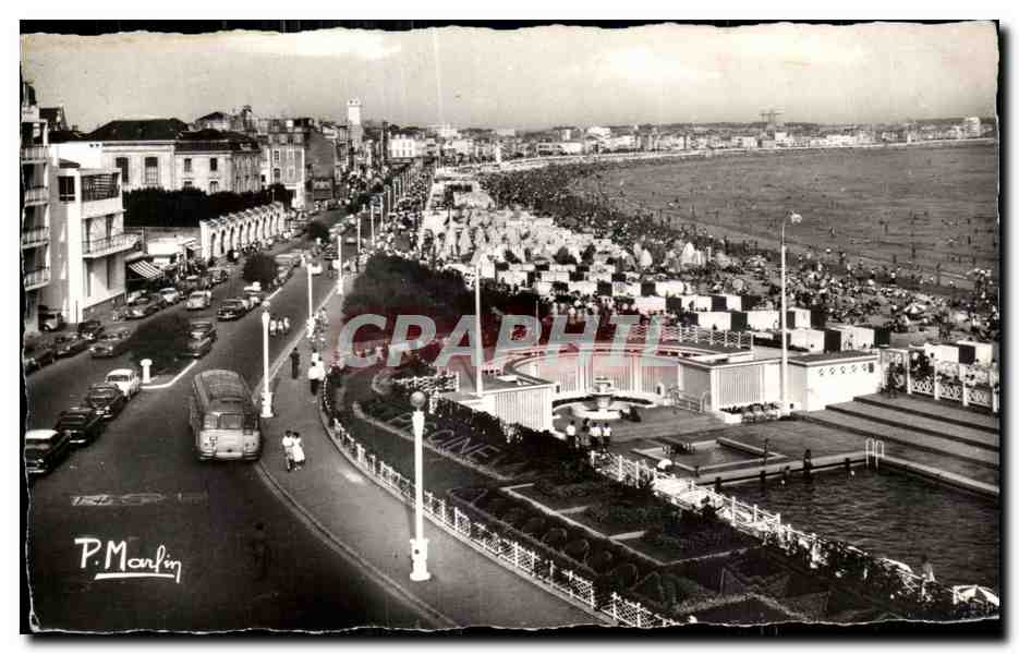 Les Sables d'Olonne — La Plage et le Sémaphore — Photographie Véritable — P. Manfin