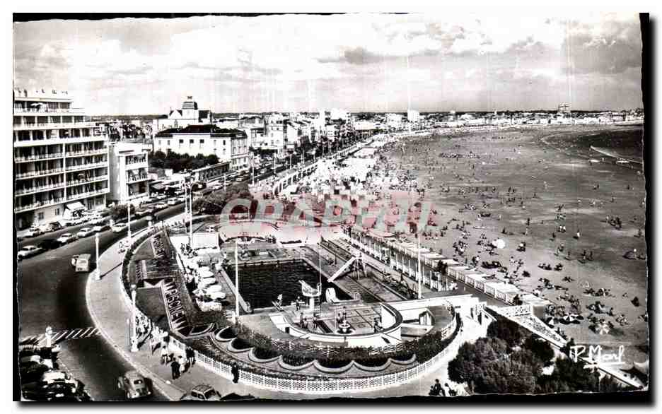 Les Sables-d'Olonne (Vendée) — La Plage et la Piscine — Éditions P. Marlin