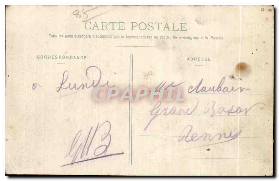 CPA Les Sables d Olonne Telephone sans fil Folklore Costume — Verso