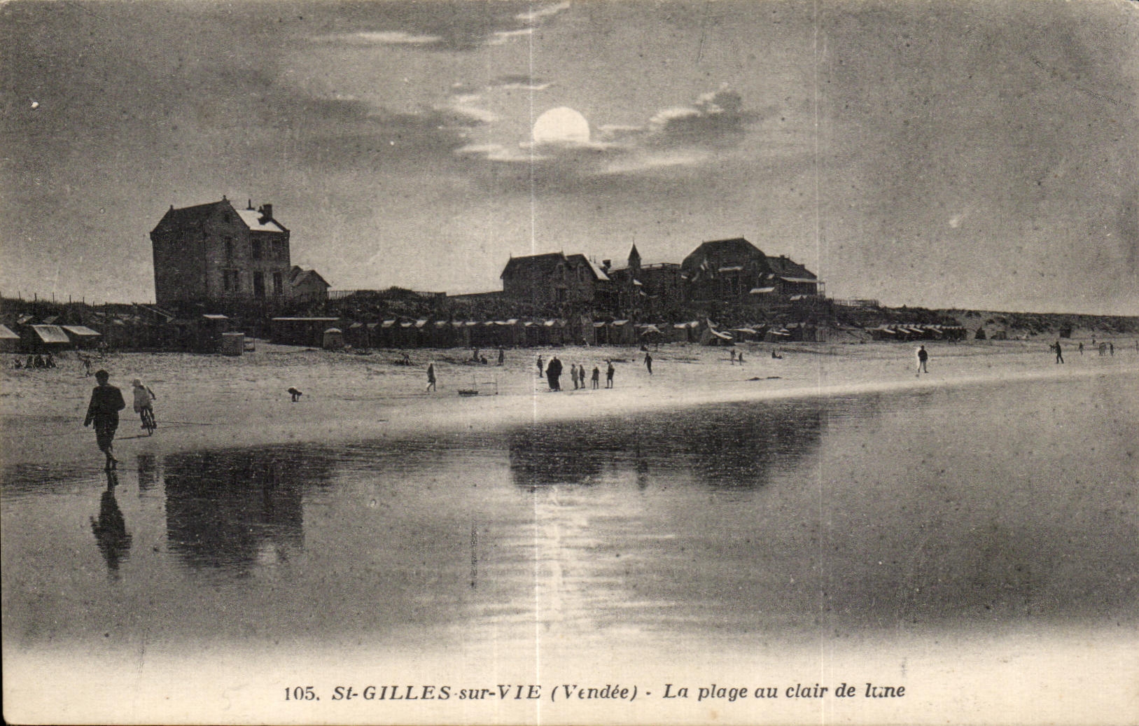 CPA St gilles sur vie vendee la plage au clair de lune