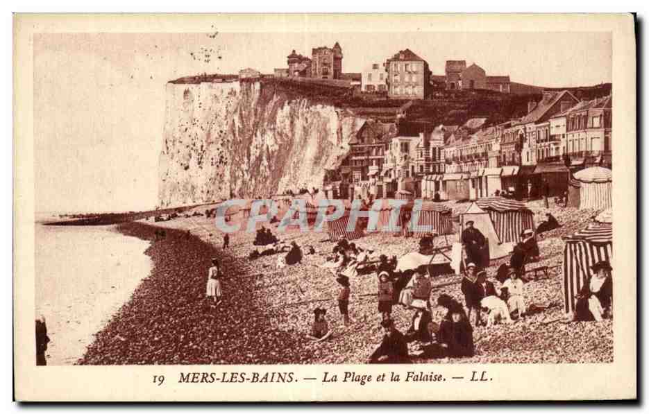 CPA Mers Les Bains La Plage et la Falaise