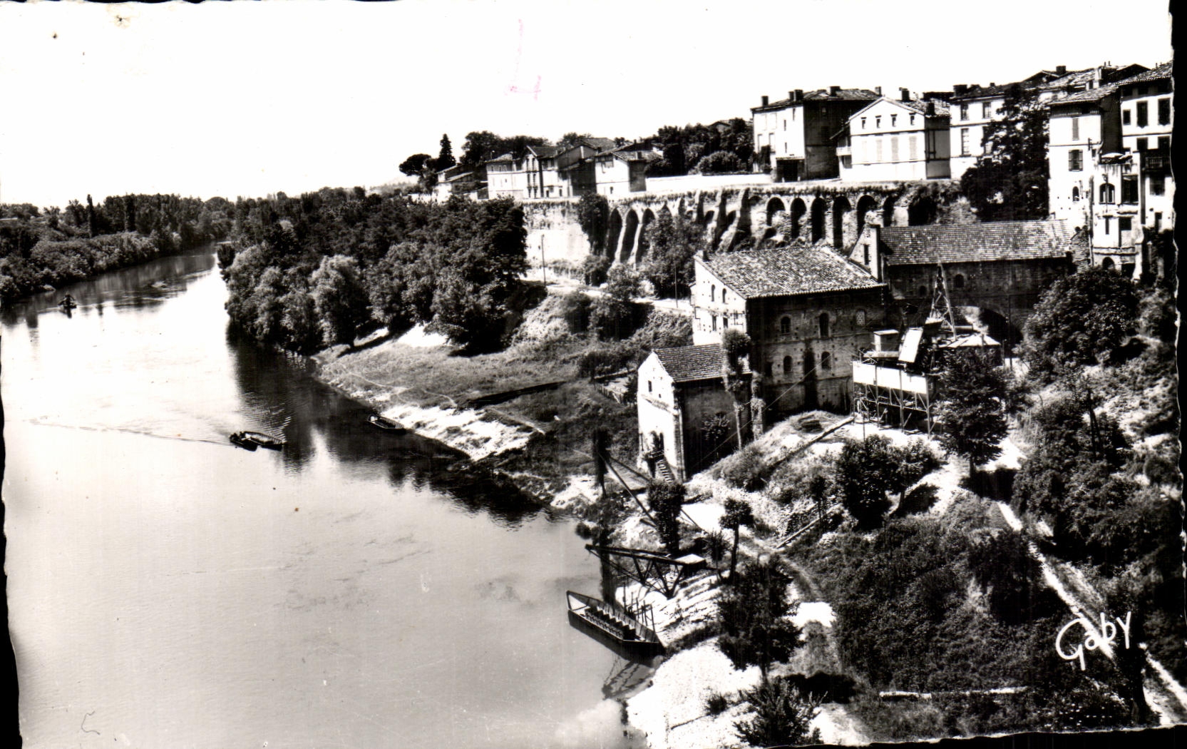 CPA Rabastens sur Tarn Tarn les Remparts et le Tarn