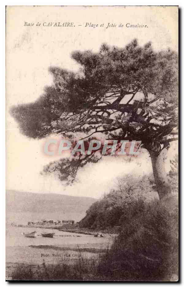 Baie de CAVALAIRE — Plage et Jetée de Cavalaire — Phot. Malel, Le Crois
