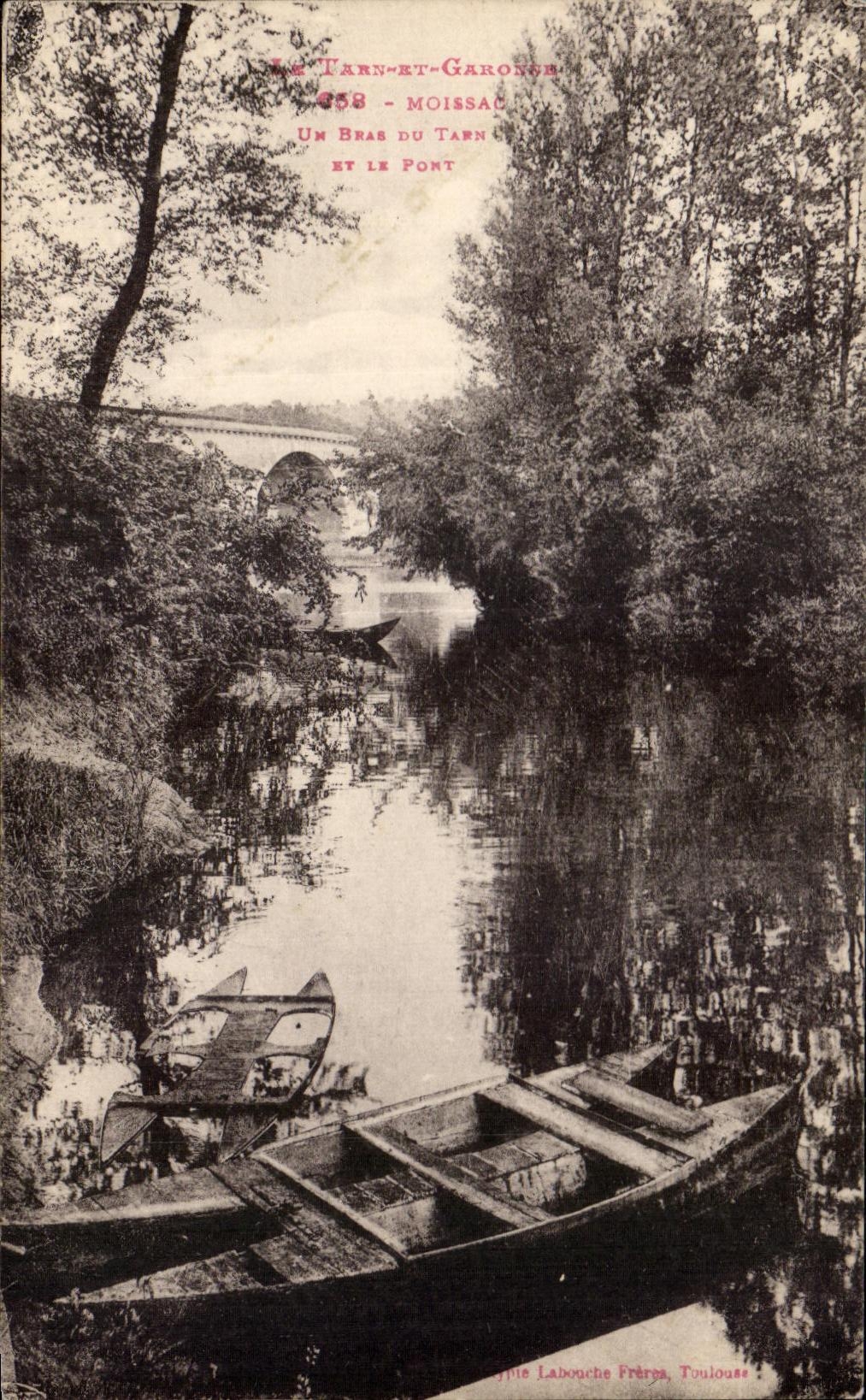 CPA Moissac un bras du Tarn et le pont