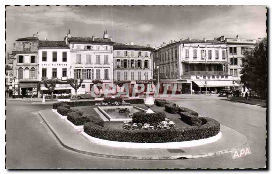 CPA Montauban Tarn   Gne Place la Prefecture