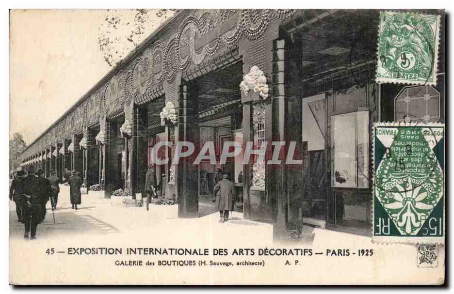 Exposition Internationale des Arts Décoratifs — Paris 1925 — Galerie des Boutiques (H. Sauvage, architecte) — A. P.