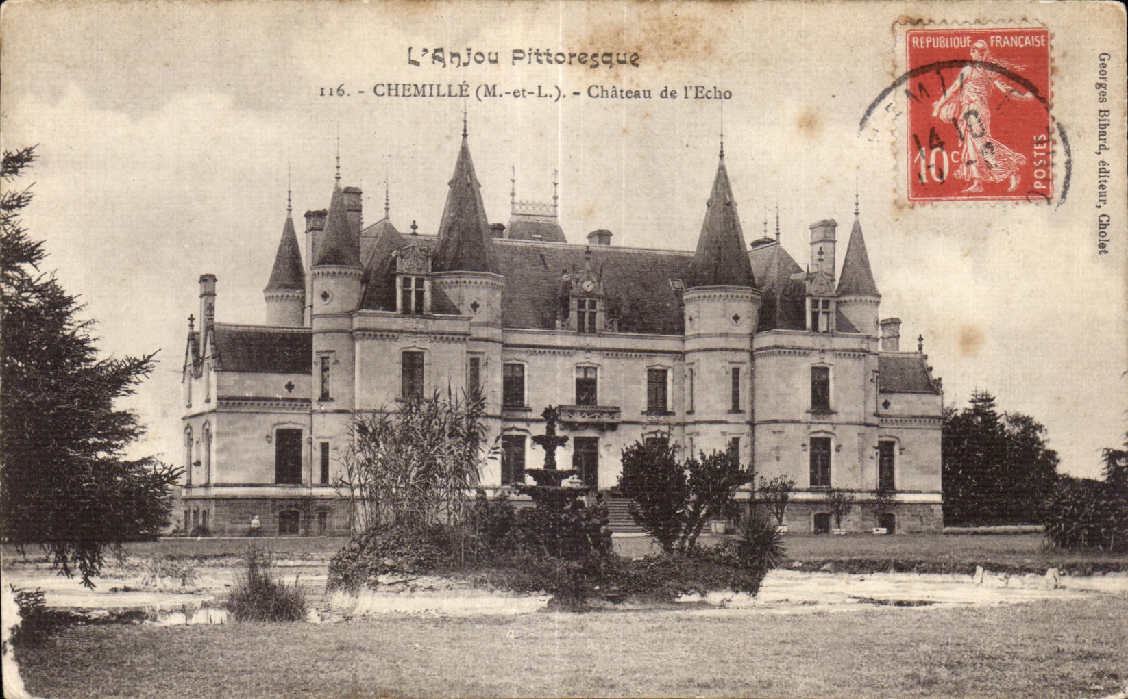 CPA l Anjou Pittoresque Chemille M et L Chateau de l Echo