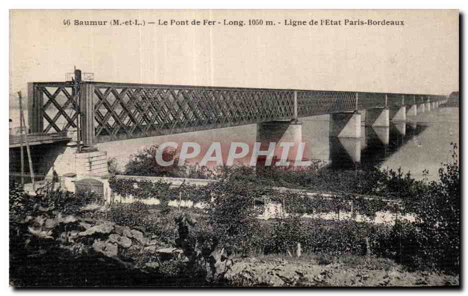 CPA Saumur Le Pont de Fer Long Ligne de I Etat Paris Bordeaux