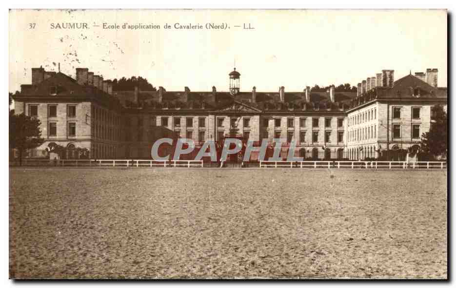 CPA Saumur Ecole d application de Cavalerie (Nord) Cheval Horse