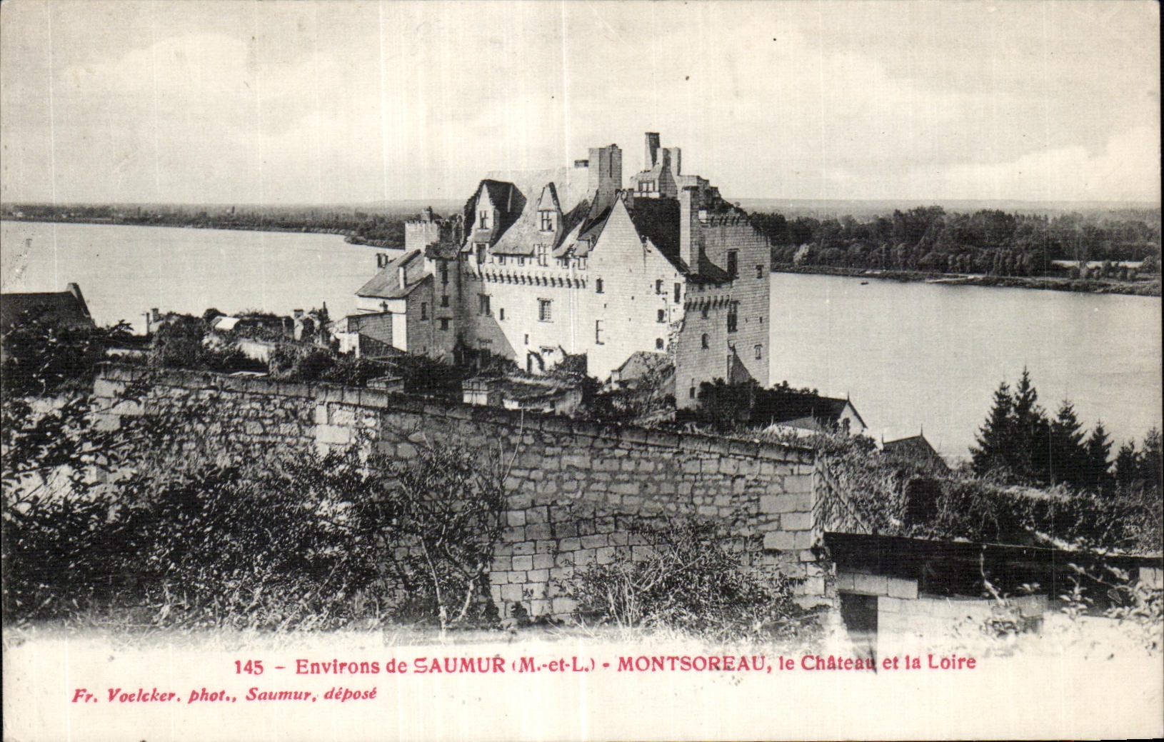 CPA Environs de saumaur Montsoreau le Chateau et la Loire 