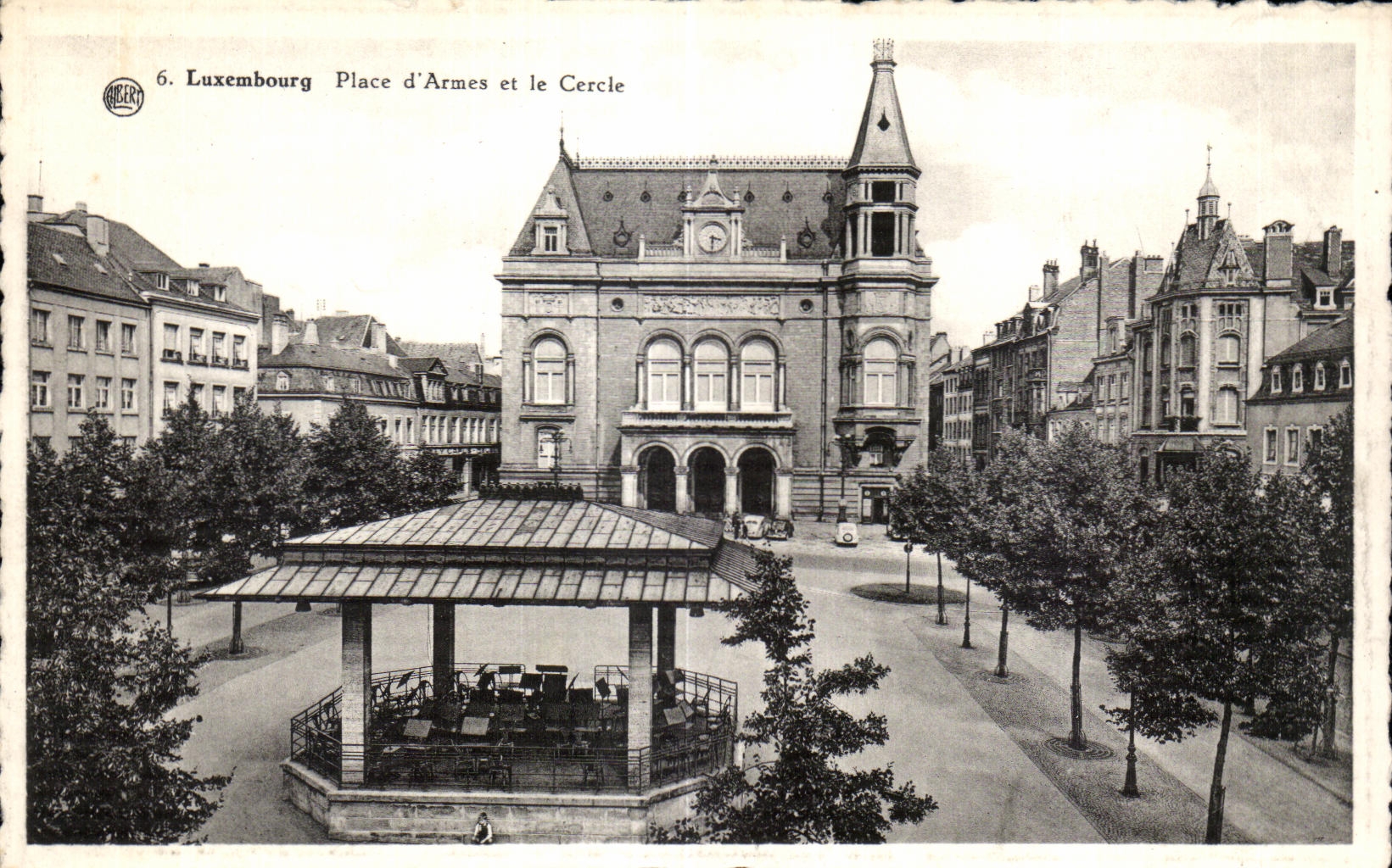 CPA Luxembourg Place d Armes et le Cercle
