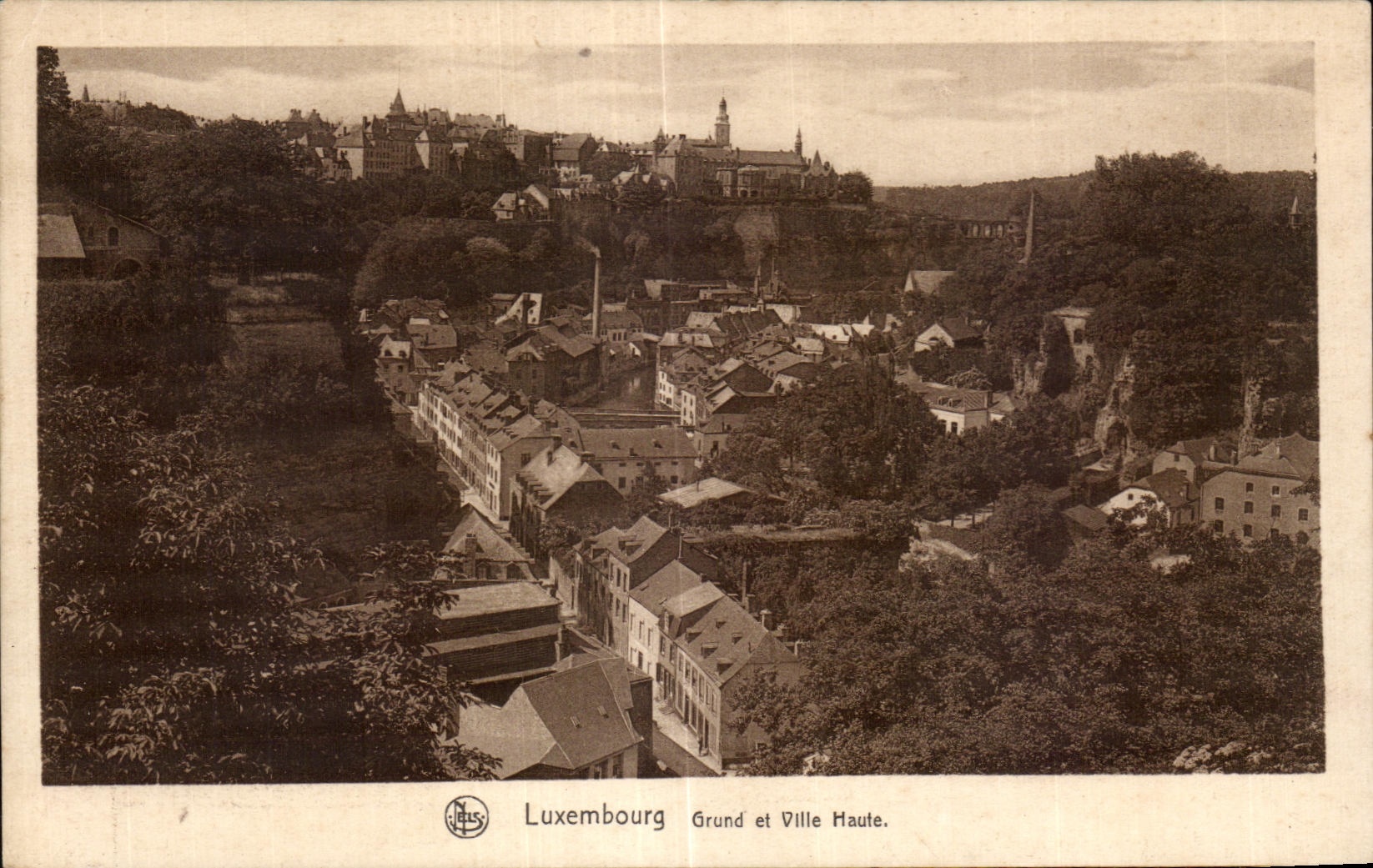CPA Luxemburg Grund et Ville Haute