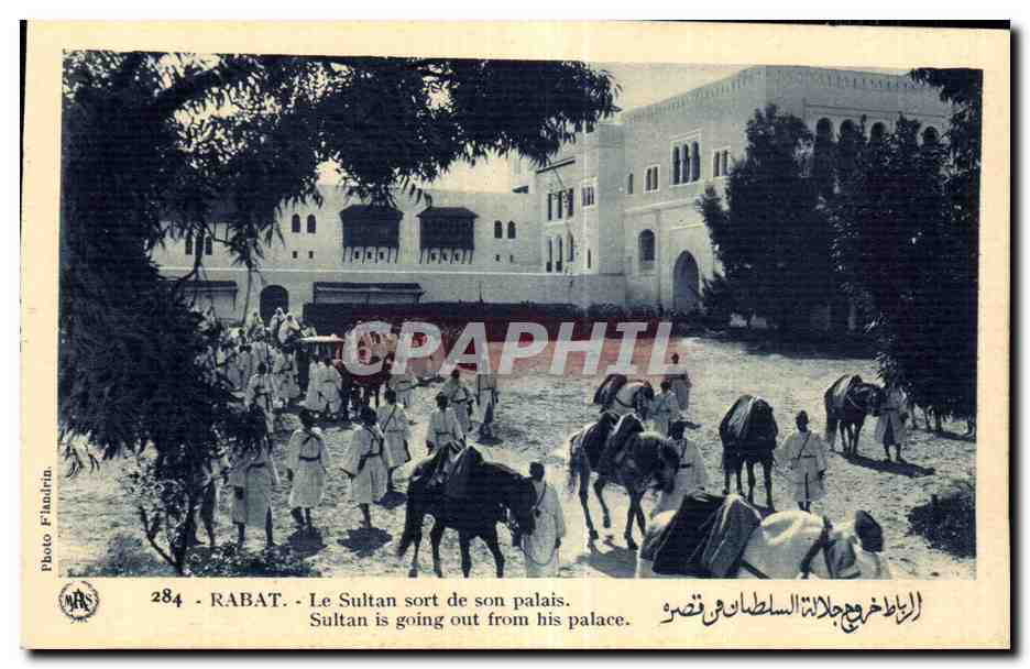 CPA Maroc Rabat Le Sultan sort de son palais Sultan is going out from his palace