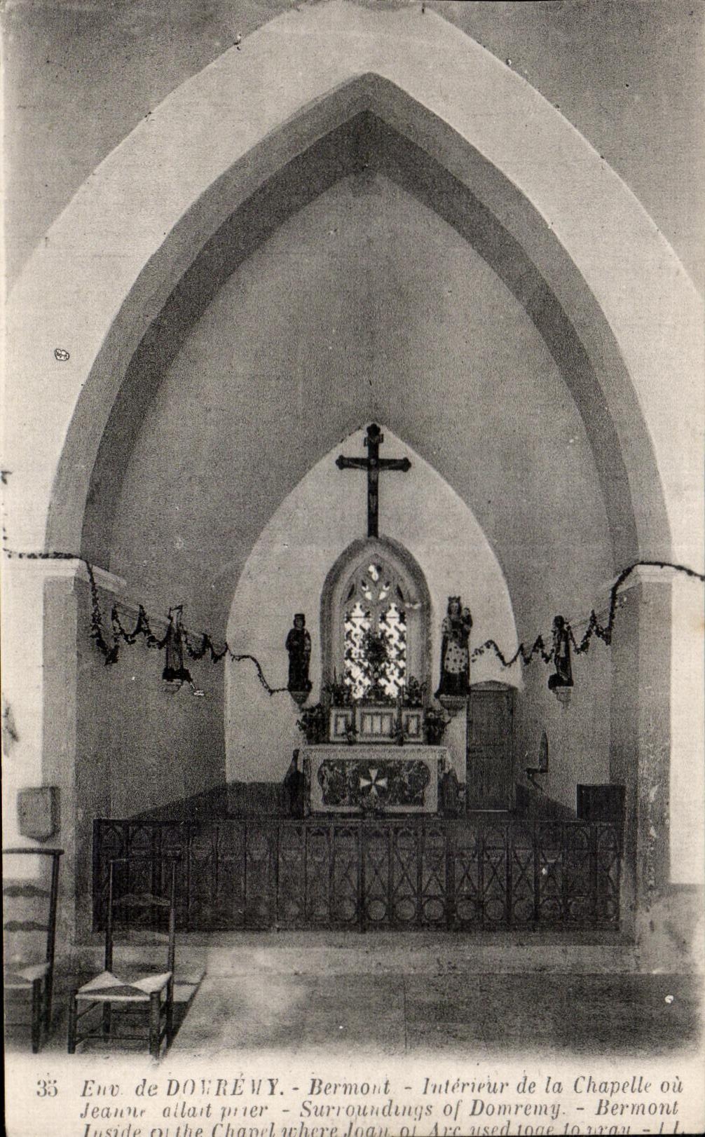 Binnenkant van de kapel waar Jeanne d'Arc bad in Domrémy — Bérmont — n°33