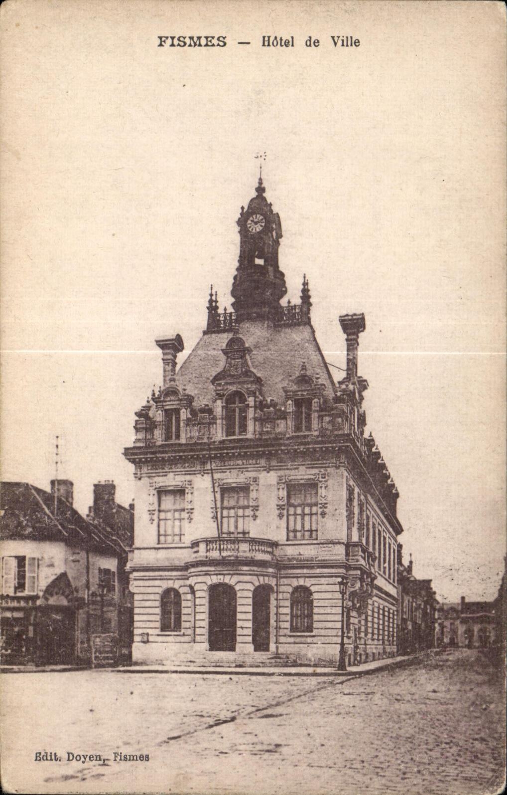 CPA Fismes Hotel de Ville