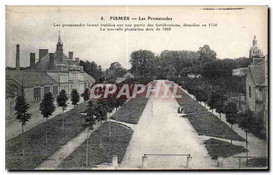 CPA Fismes Les Promenades 